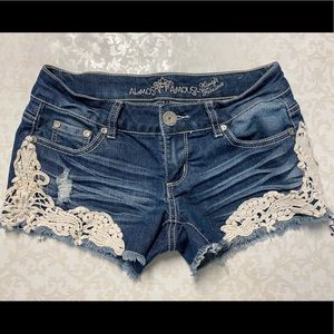Almost Famous distressed lace cut off size 1